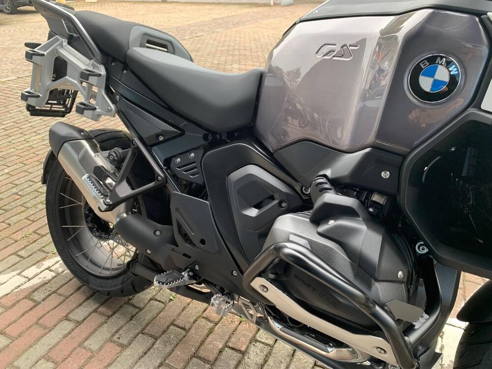 Bmw R 1300 GS Adventure Triple Black (2025 - 26) (7)