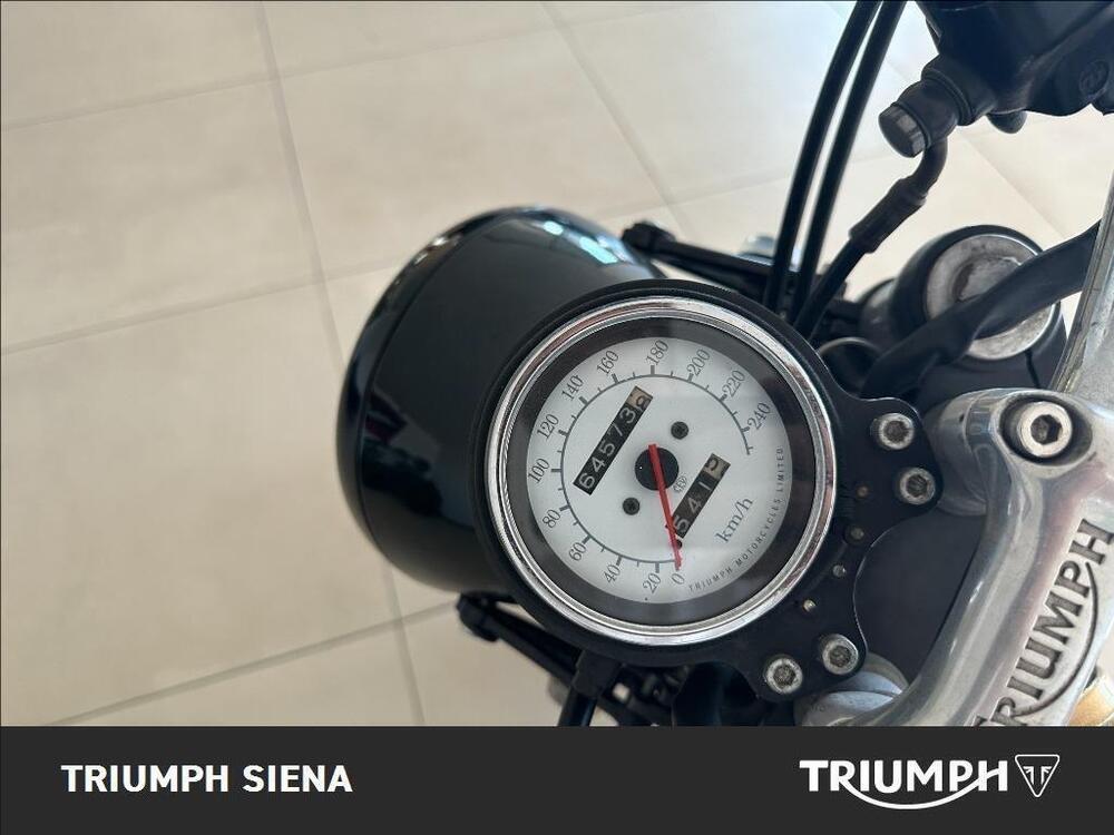 Triumph Bonneville 800 (2000 - 01) (10)