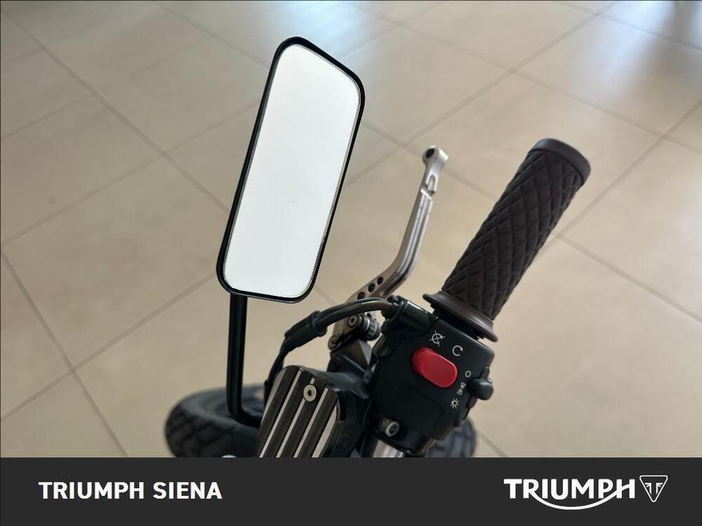 Triumph Bonneville 800 (2000 - 01) (12)