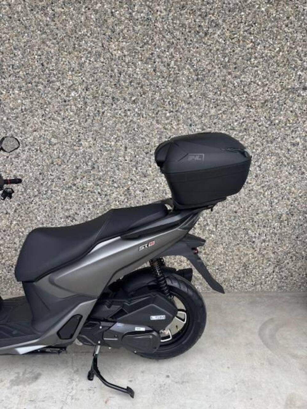 Voge Sfida SR16 125 (2025 - 26) (4)