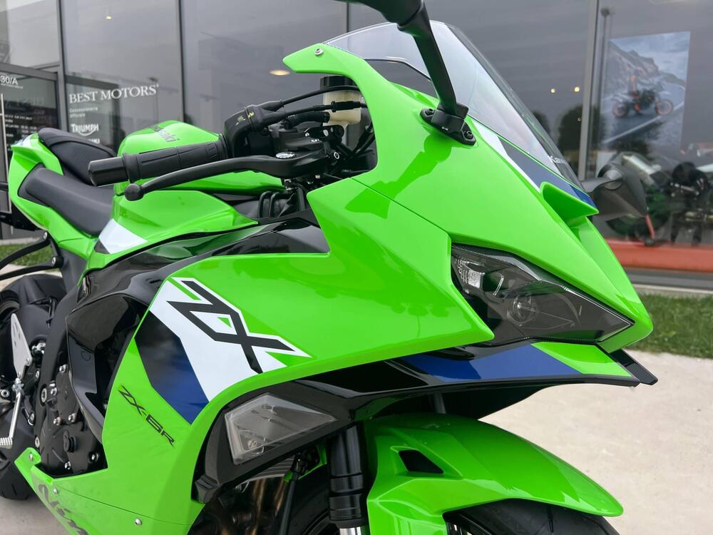 Kawasaki Ninja 636 ZX-6R (2024 - 26) (2)