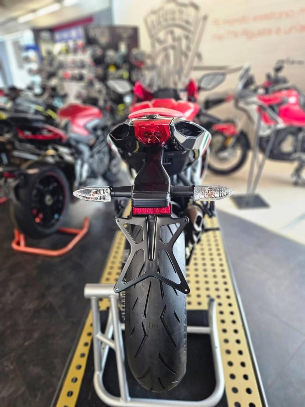 MV Agusta F3 800 RC (2022 - 25) (8)