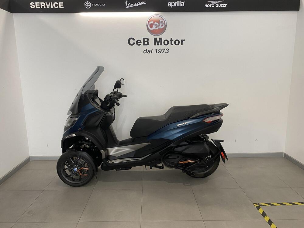 Piaggio MP3 530 Hpe Exclusive (2025 - 26) (7)