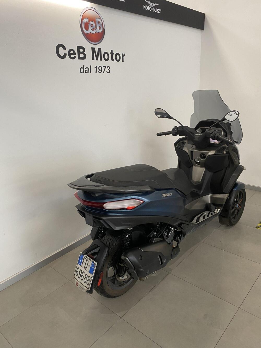 Piaggio MP3 530 Hpe Exclusive (2025 - 26) (9)