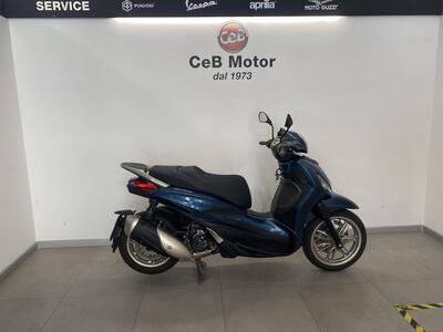 Piaggio Beverly 300 ABS-ASR (2021 - 25) usata