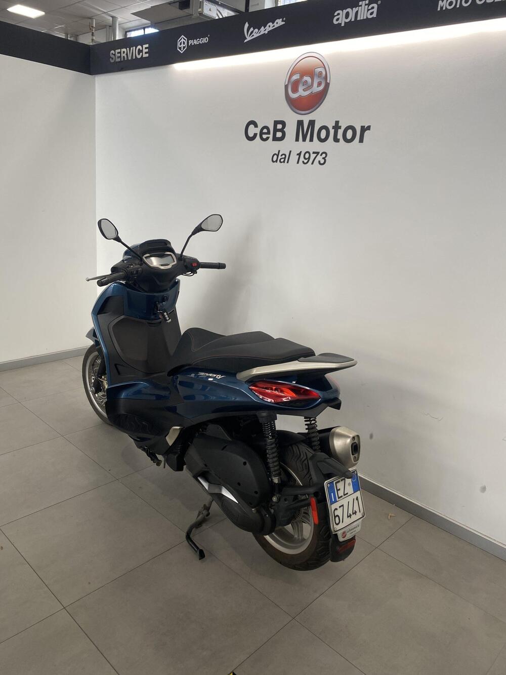 Piaggio Beverly 300 ABS-ASR (2021 - 25) (6)