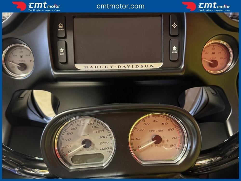 Harley-Davidson 107 Road Glide Special (2017 - 18) - FLTRXS (6)