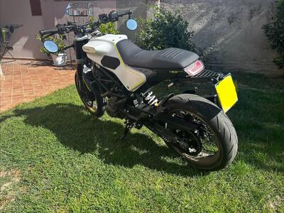Husqvarna Vitpilen 401 (2018 - 19) usata