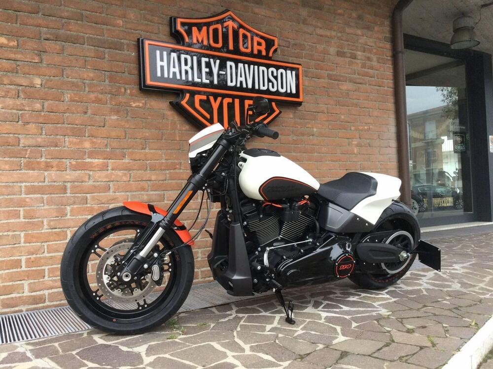 Harley-Davidson 114 FXDR (2019 - 20) (4)