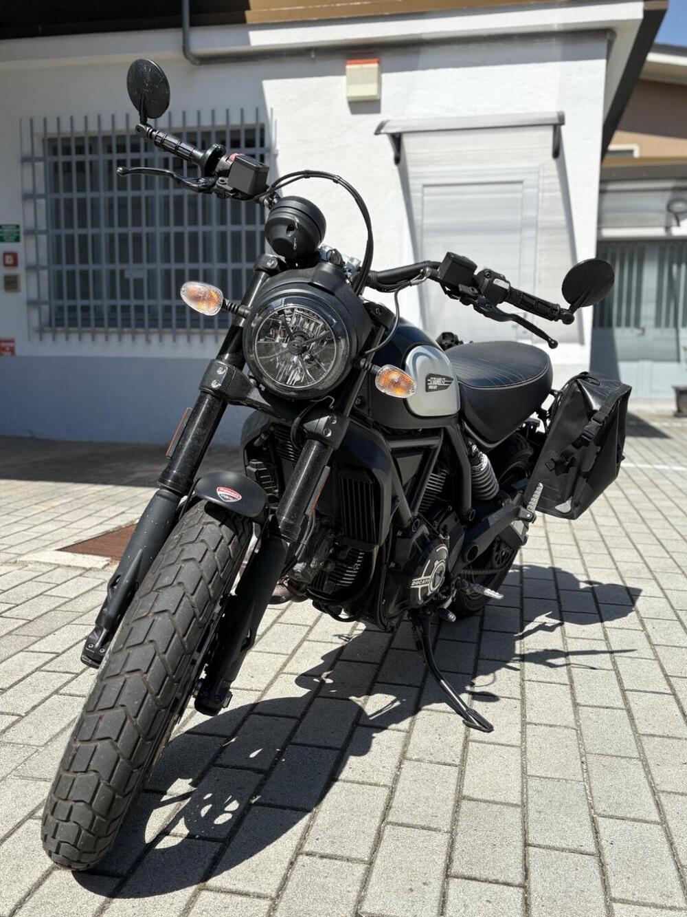 Ducati Scrambler 800 Icon Dark (2021 - 22) (5)