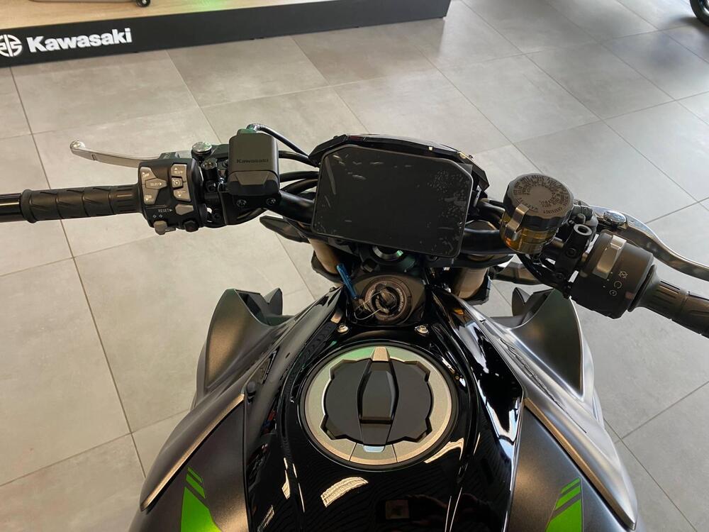 Kawasaki Z 1100 SE (2026) (4)