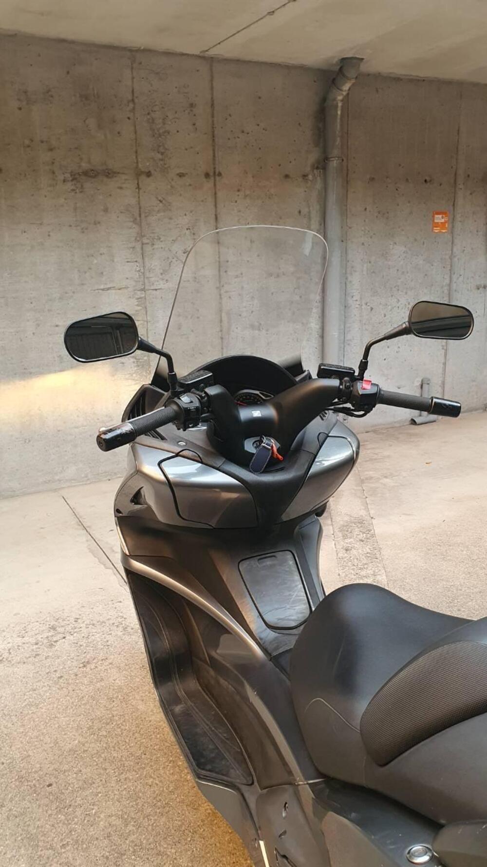 Honda Silver Wing 400 (2006 - 09) (6)