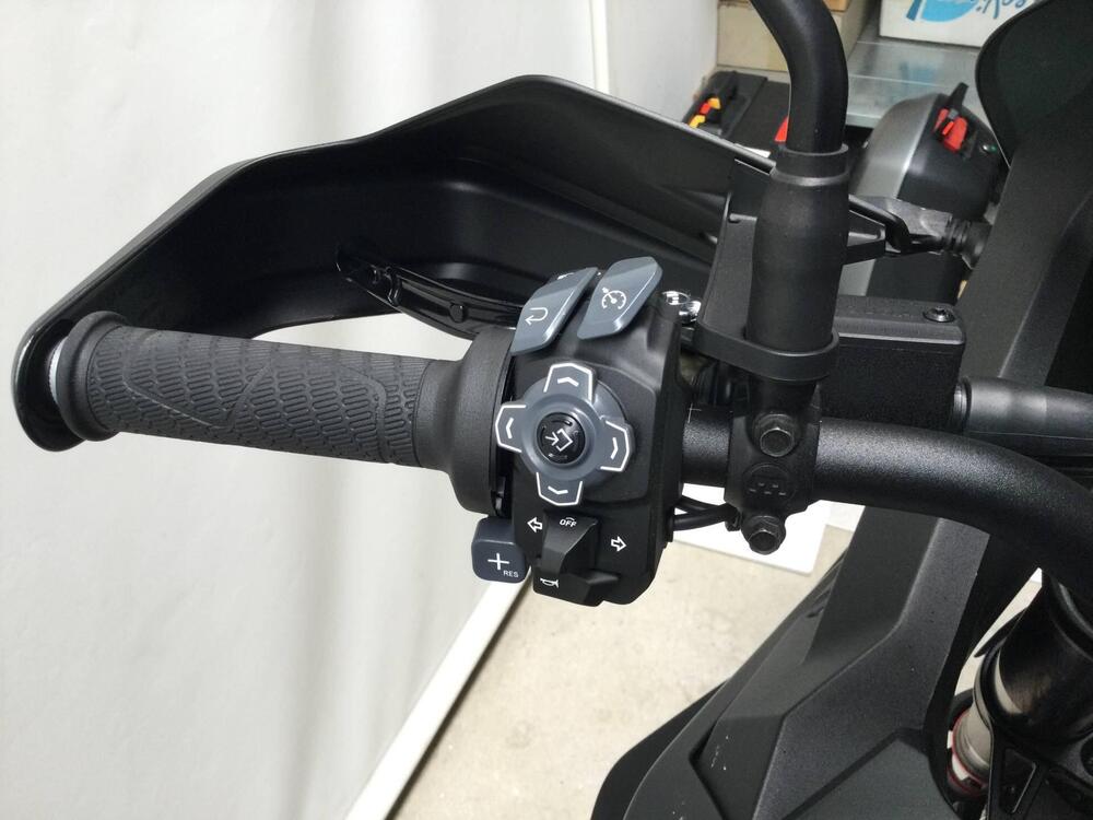 KTM 1290 Super Adventure S (2021) (14)