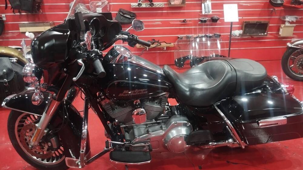 Harley-Davidson 1450 Electra Glide Standard (2002 - 09) - FLHTC