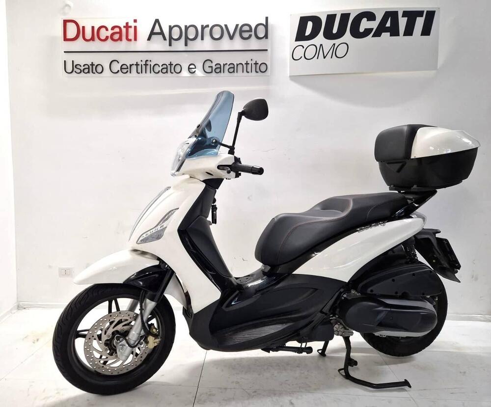 Piaggio Beverly 350 ABS (2016 - 20) (2)