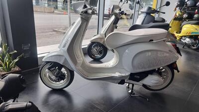 Vespa Primavera 125 (2024 - 25) nuova
