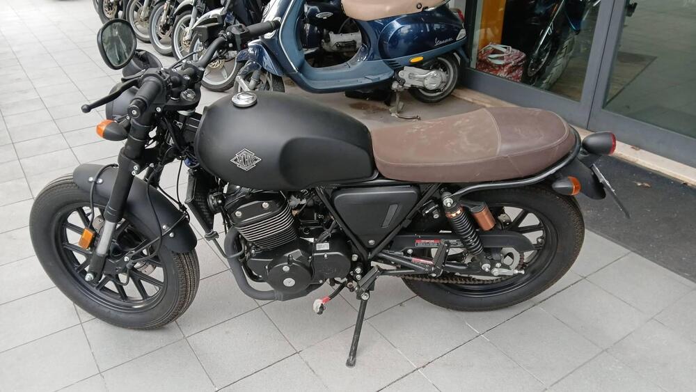 Archive Motorcycle AM 70 250 Cafe Racer (2022 - 24) (2)