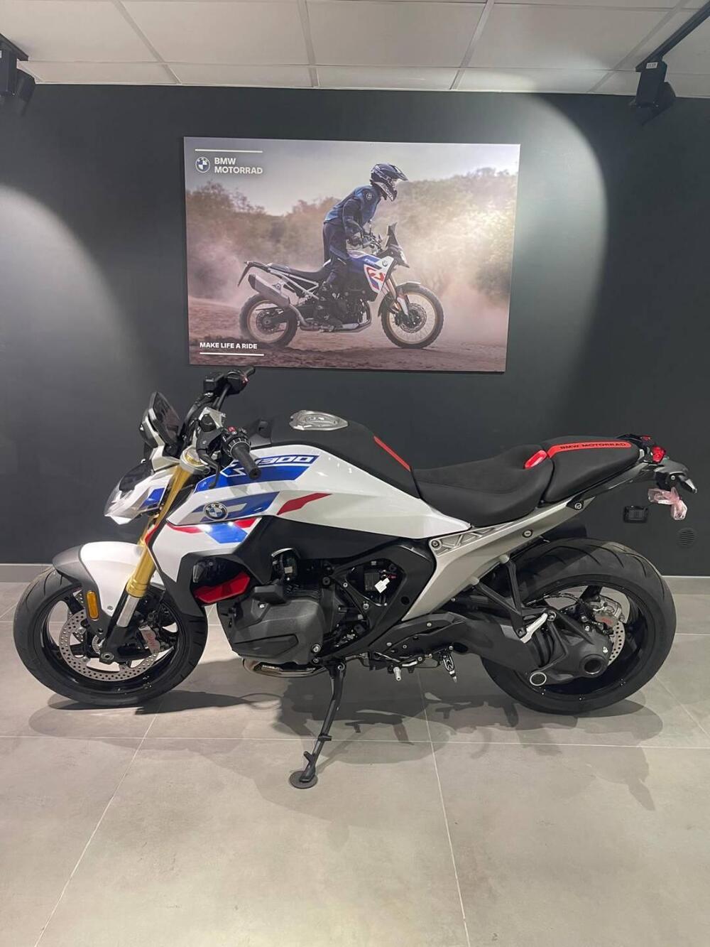 Bmw R 1300 R (2026) (3)