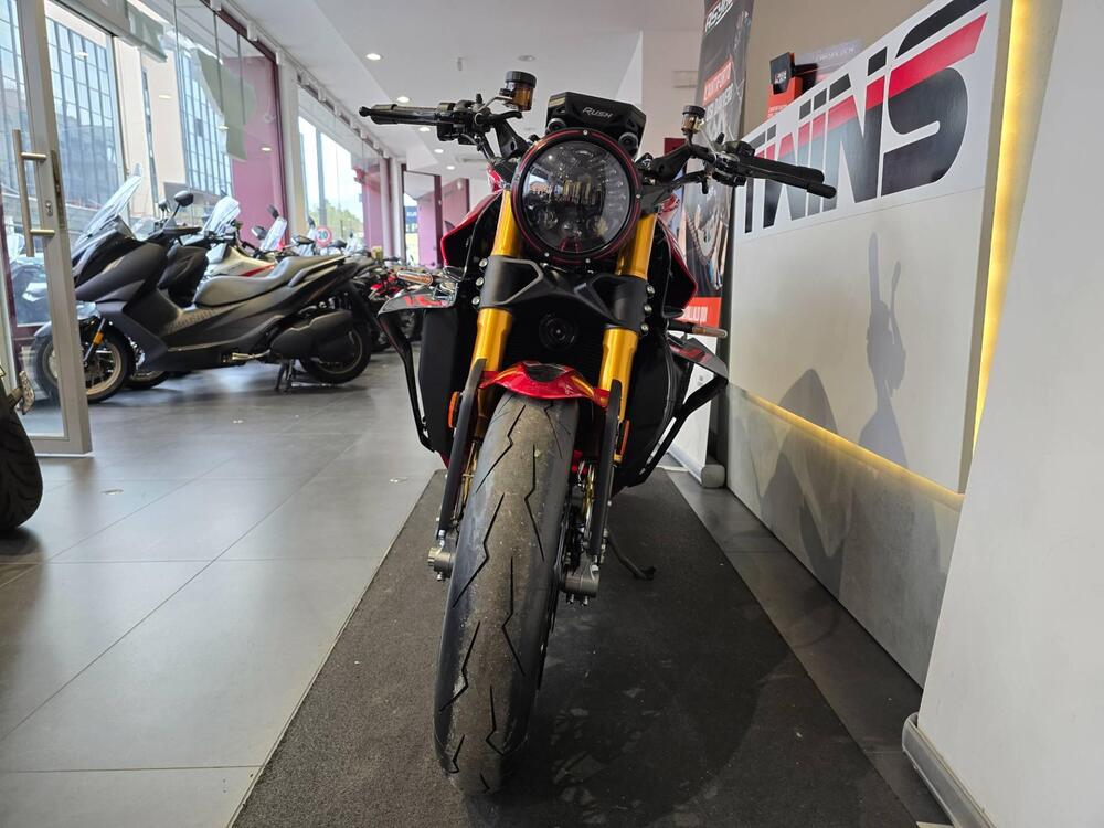 MV Agusta Rush 1000 (2023 - 26) (3)