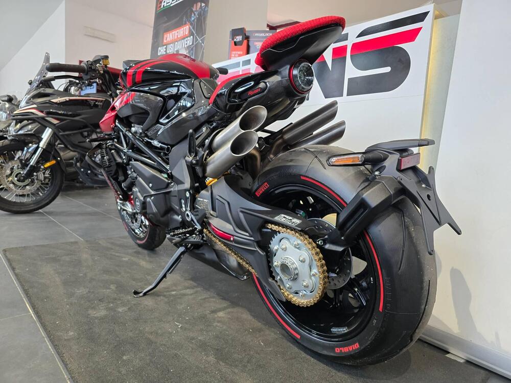 MV Agusta Rush 1000 (2023 - 26) (6)