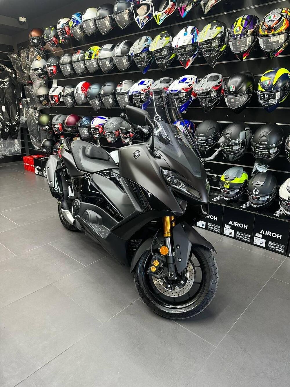 Yamaha T-Max 560 Tech Max (2022 - 24)