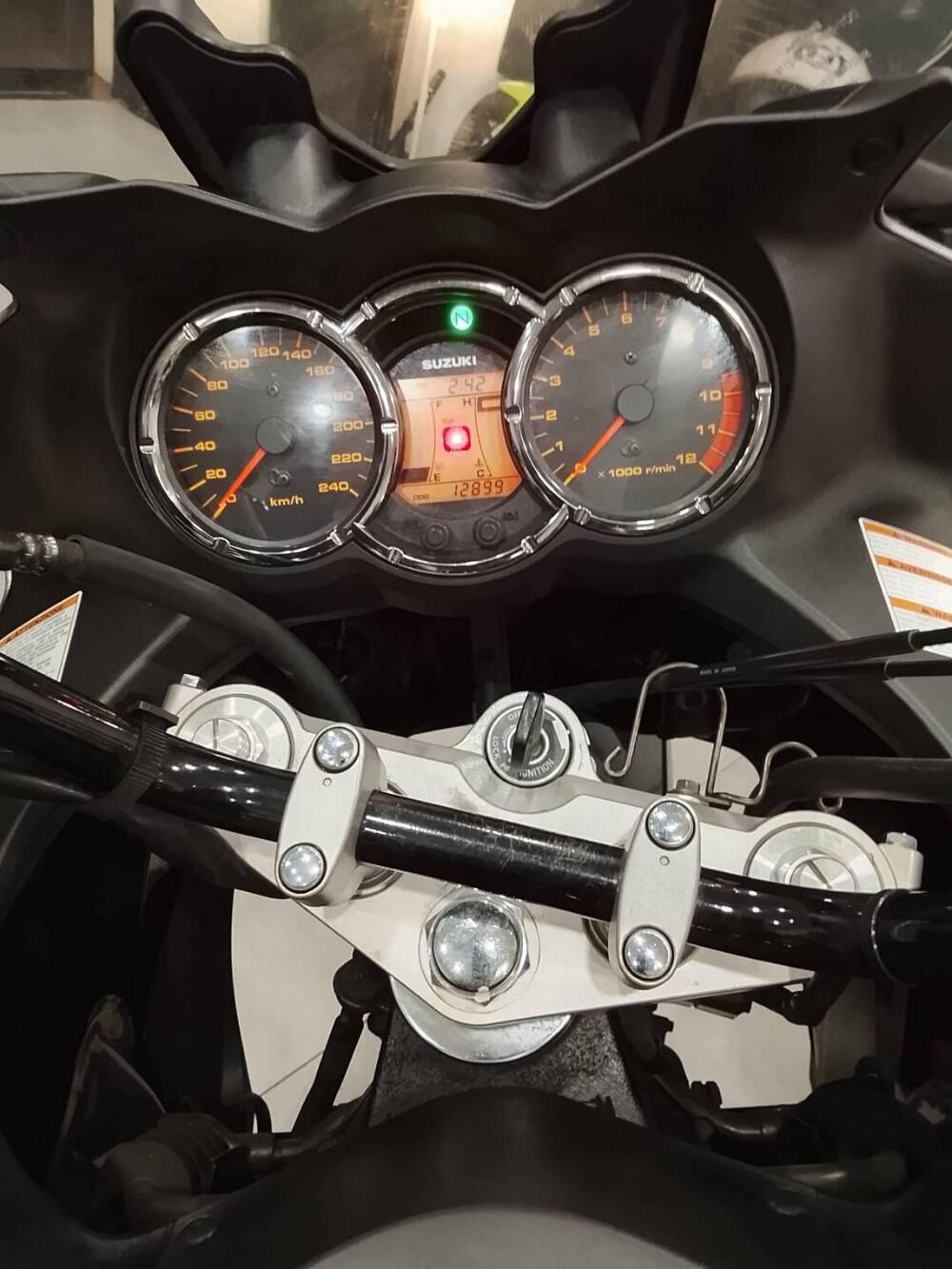 Suzuki V-Strom 1000 (2002 - 06) (4)