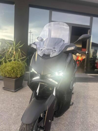 Yamaha X-Max 300 Tech Max+ (2025) usata