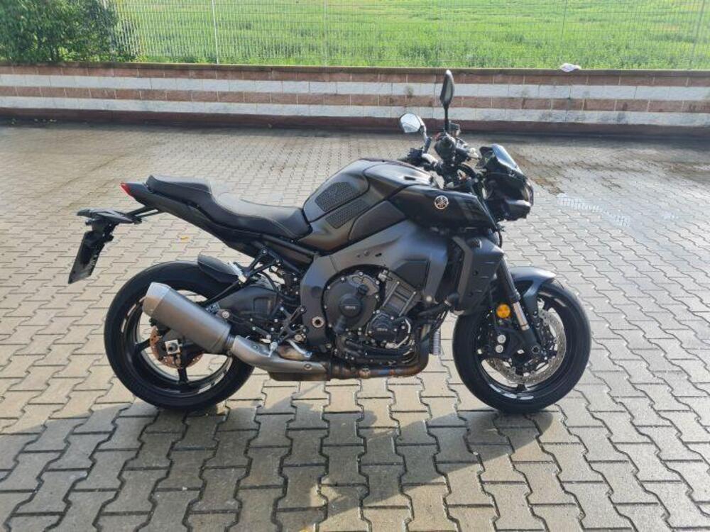 Yamaha MT-10 (2022 - 26) (3)