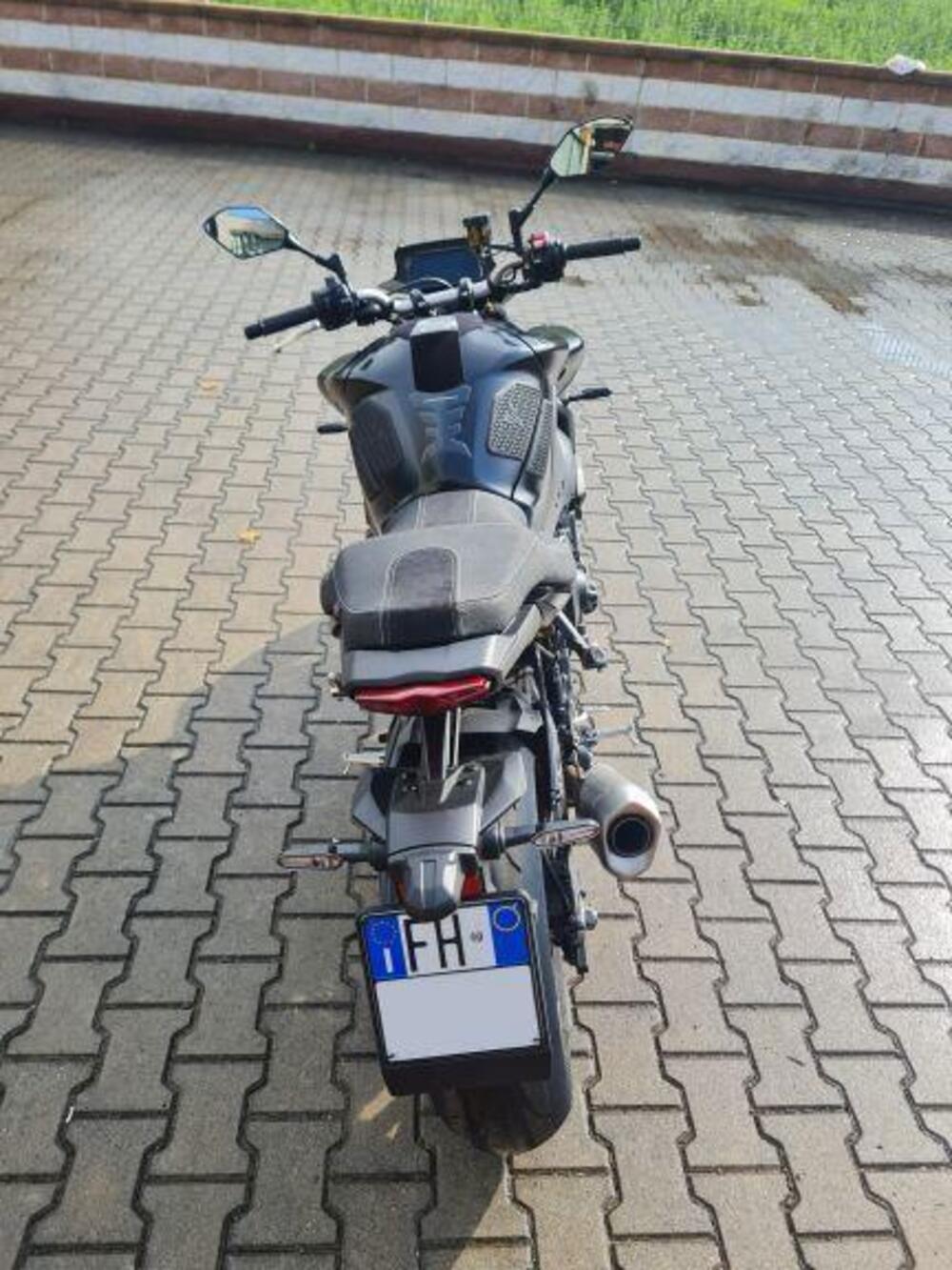 Yamaha MT-10 (2022 - 26) (6)