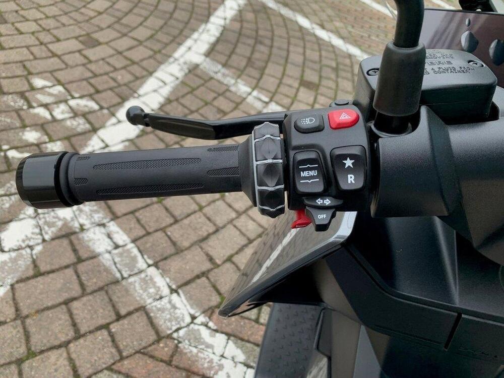 Bmw CE 04 (2021 - 25) (11)