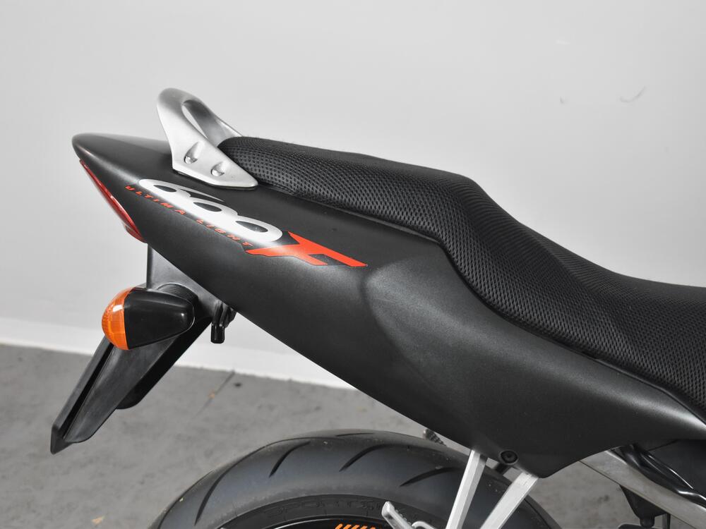 Honda CBR 600 F (1999 - 00) (12)