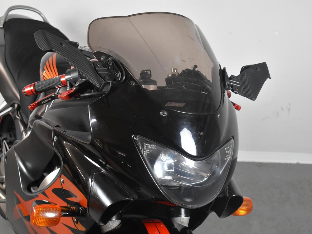 Honda CBR 600 F (1999 - 00) (13)