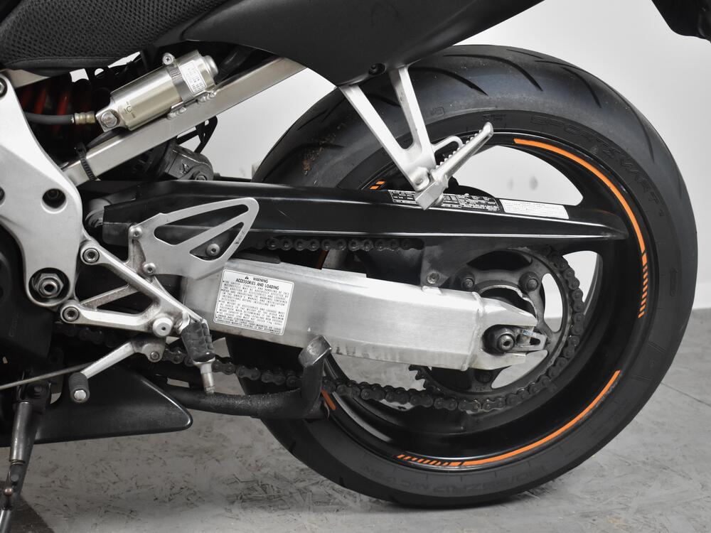 Honda CBR 600 F (1999 - 00) (16)