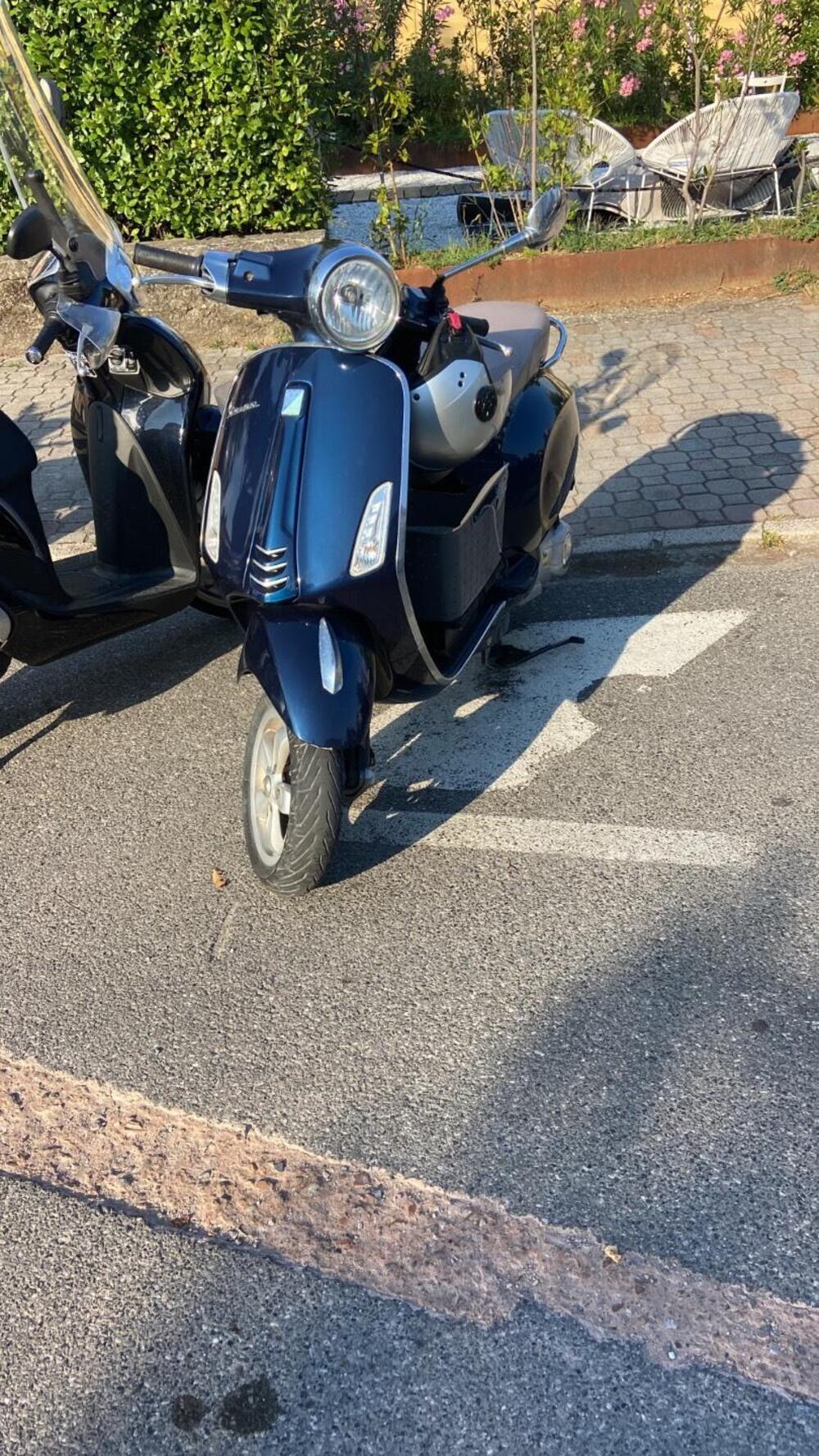 Vespa Primavera 125 3V i-get ABS (2017 - 18) (10)