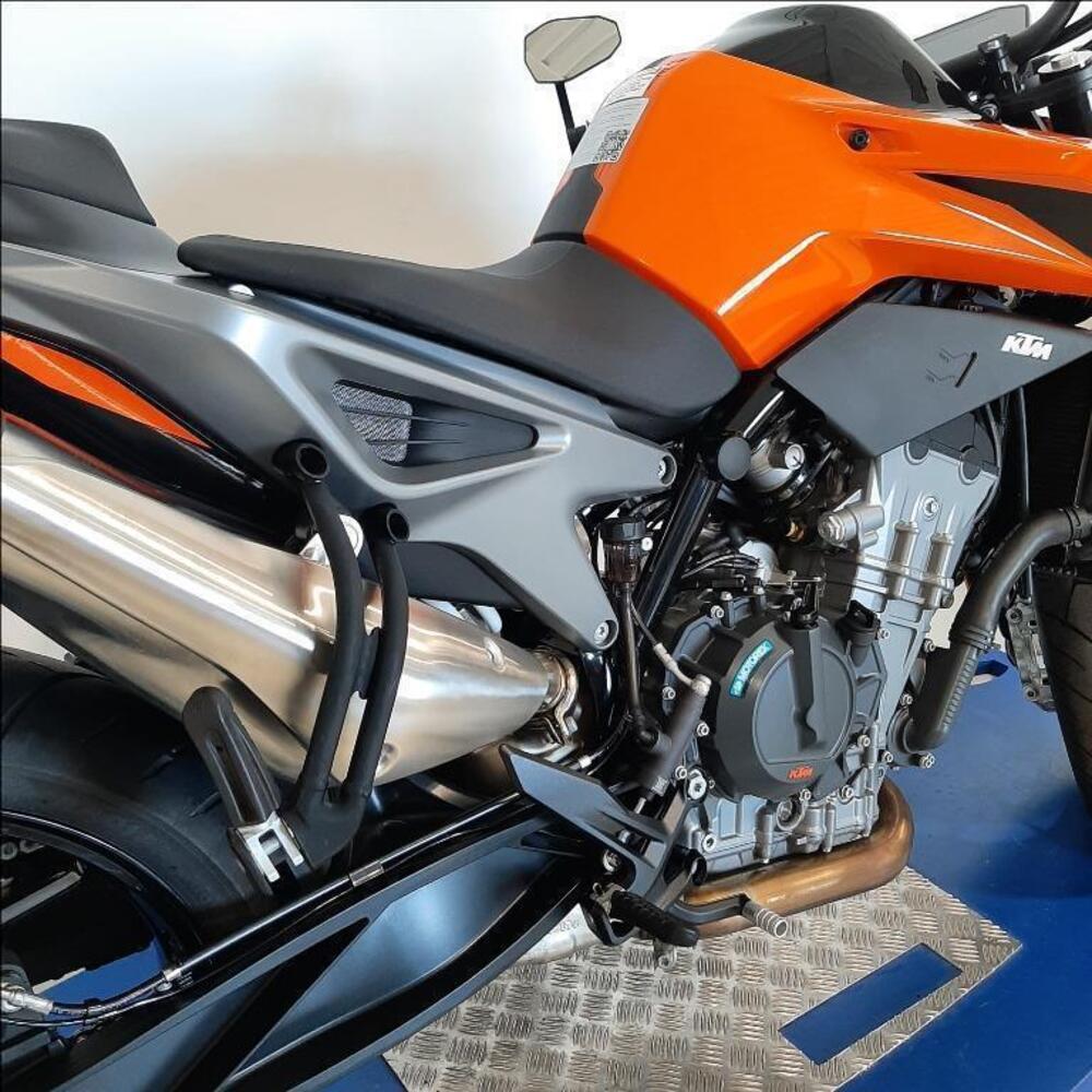 KTM 790 Duke L (2023 - 24) (10)