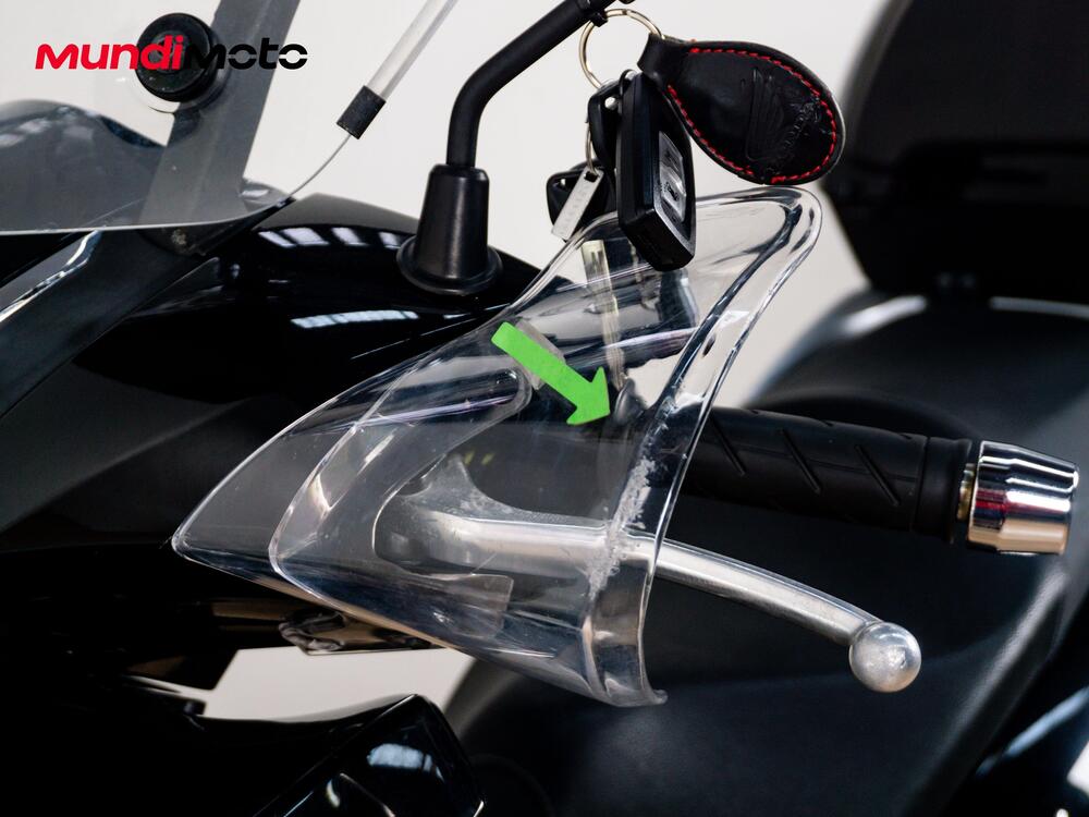 Honda SH 350i Sport (2025) (13)