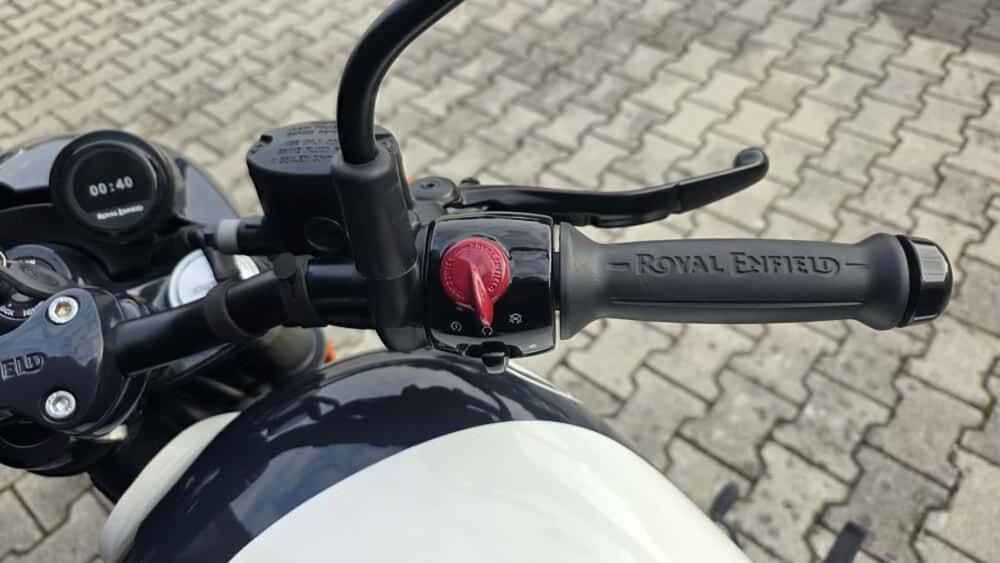 Royal Enfield Shotgun 650 (2024 - 26) (10)