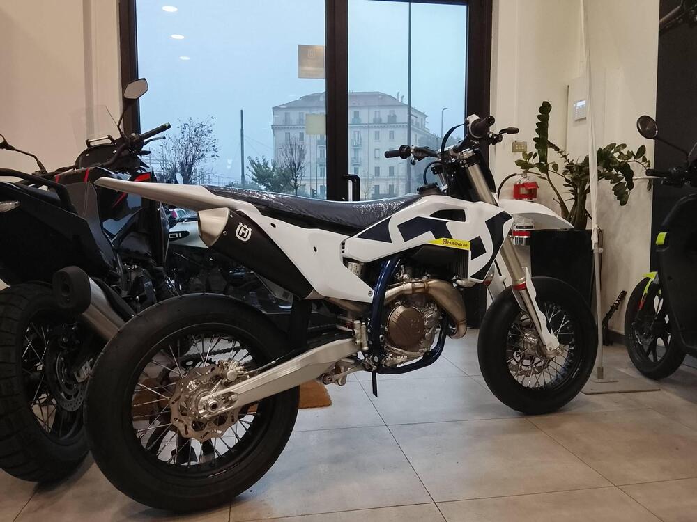 Husqvarna FS 450 (2026) (3)