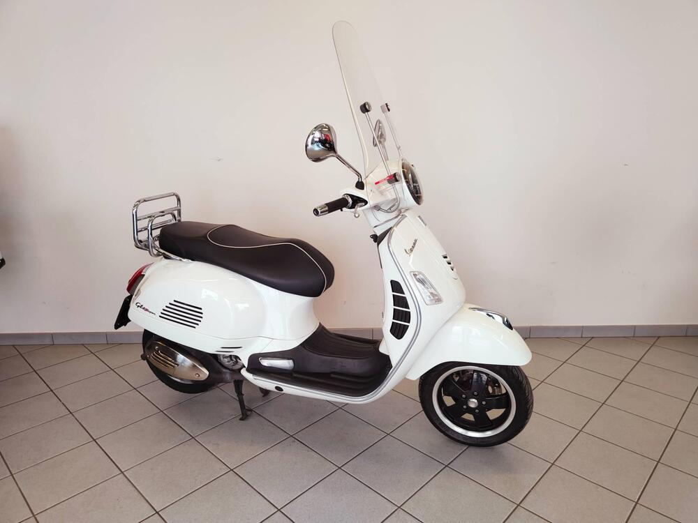 Vespa GTS 300 Super (2017 - 18) (6)