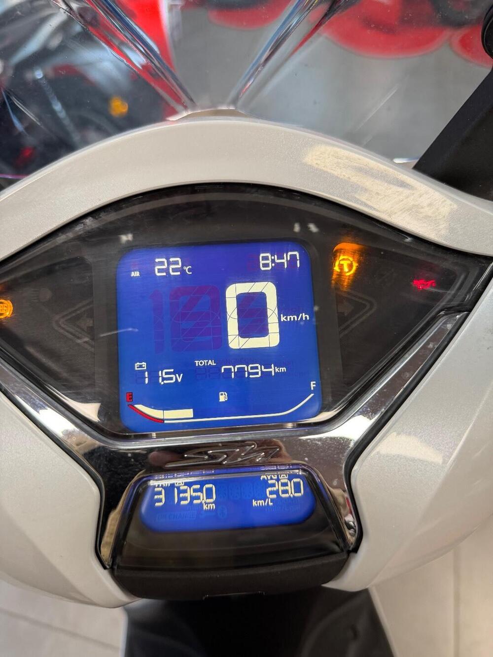 Honda SH 350 (2021 - 24) (4)