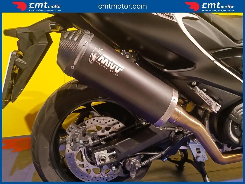 Yamaha T-Max 560 Tech Max (2021) (7)