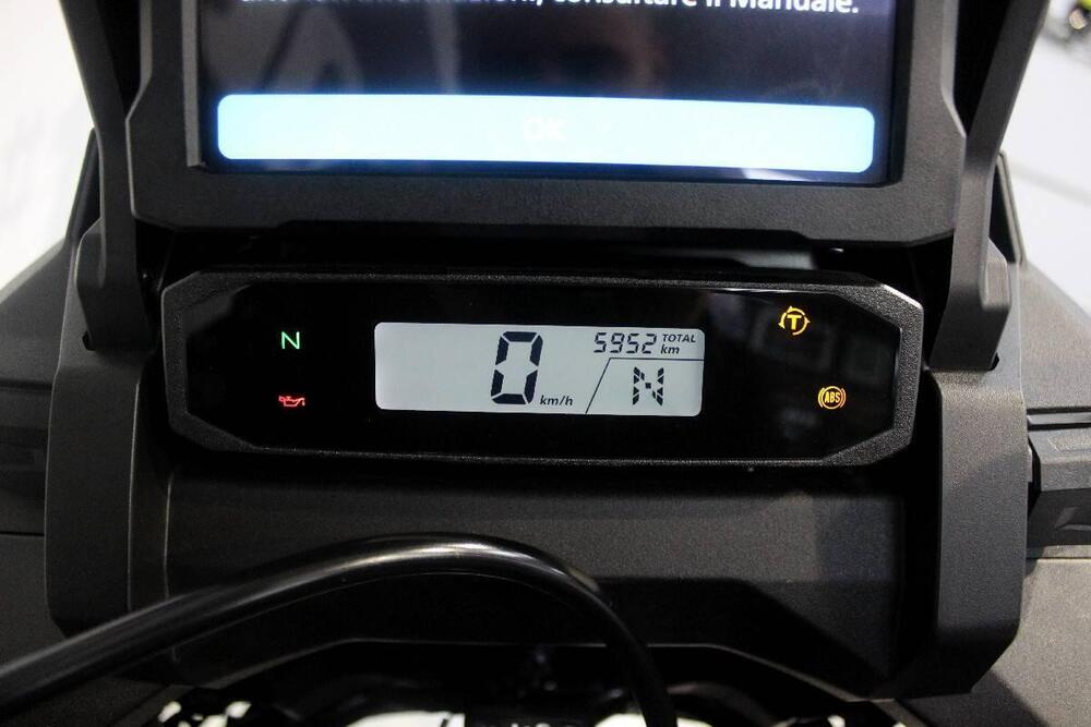 Honda Africa Twin CRF 1100L ES (2024 - 26) (6)