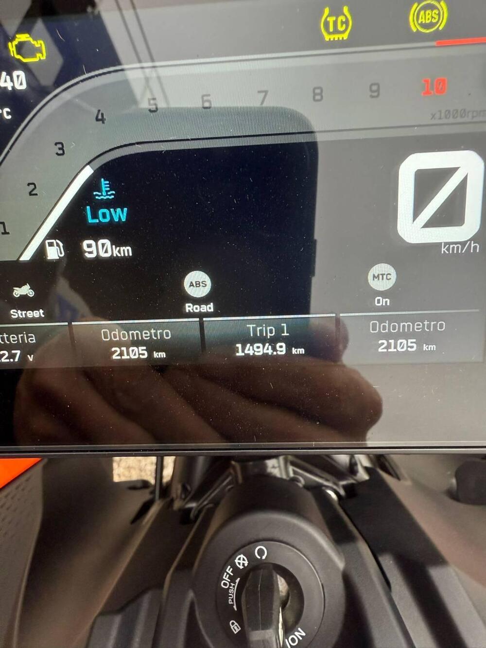 KTM 990 Duke (2024 - 26) (3)