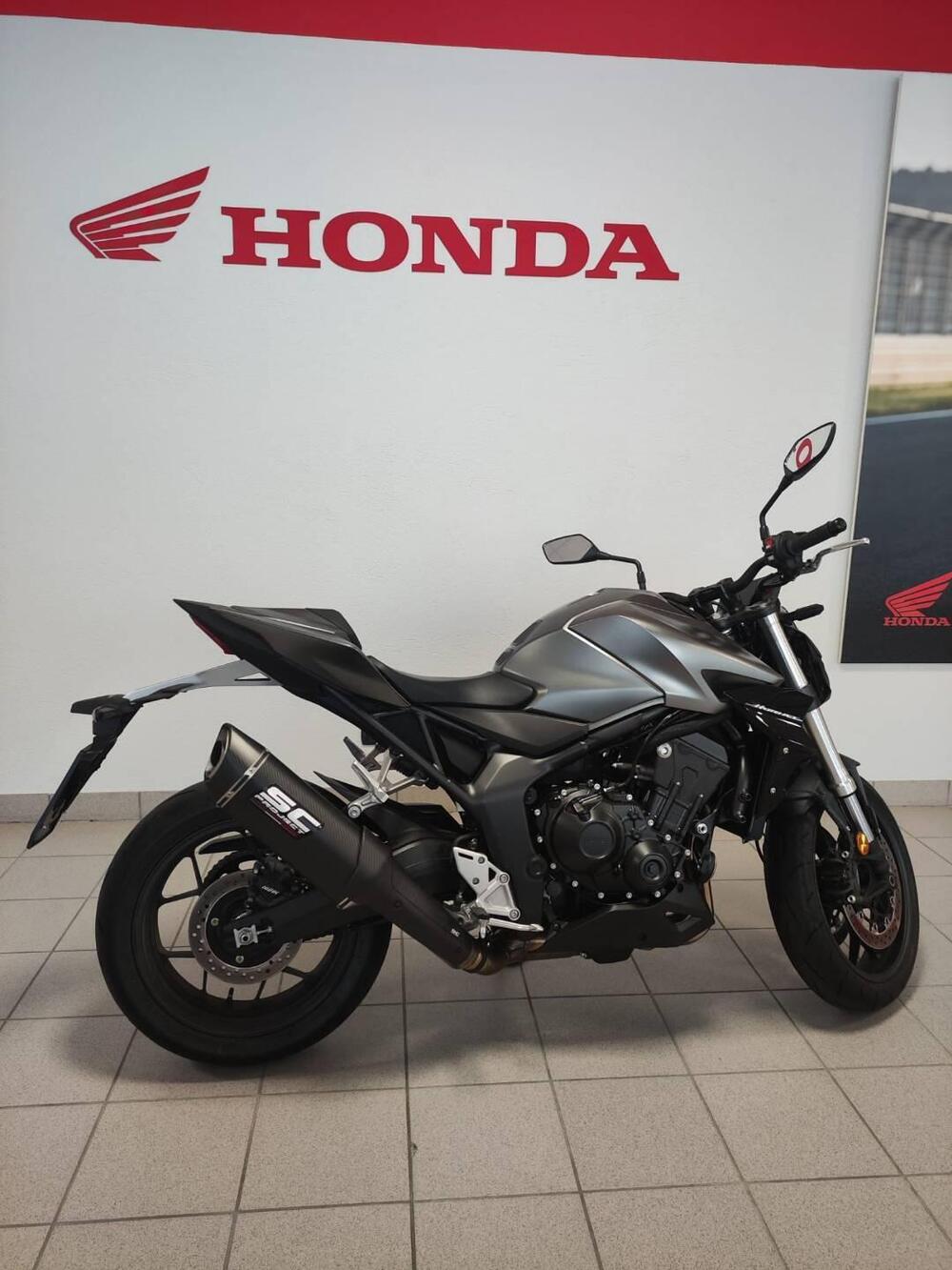 Honda CB 1000 Hornet (2025 - 26) (4)