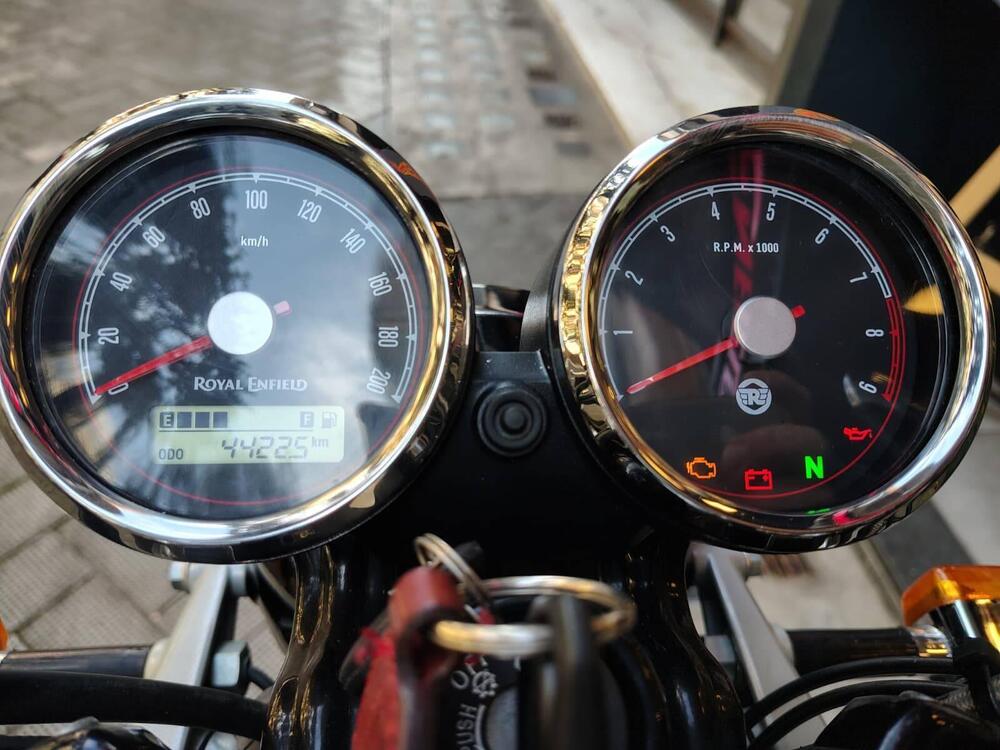 Royal Enfield Interceptor 650 (2021 - 26) (5)