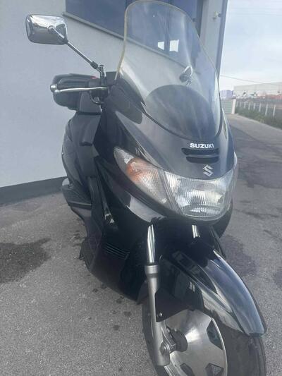 Suzuki Burgman AN 400 (1999 - 00) usata