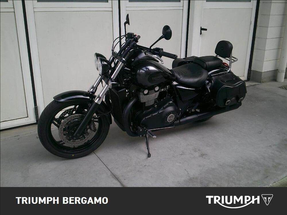 Triumph Thunderbird Nightstorm 1700 ABS (2016 - 17) (4)
