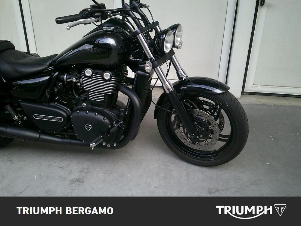 Triumph Thunderbird Nightstorm 1700 ABS (2016 - 17) (8)