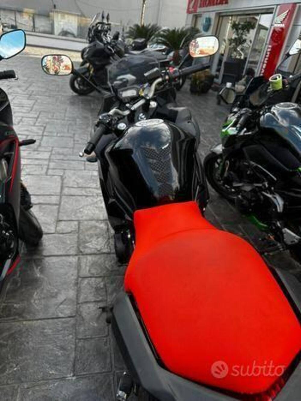 Yamaha XJ6 Diversion (2009 - 15) (2)