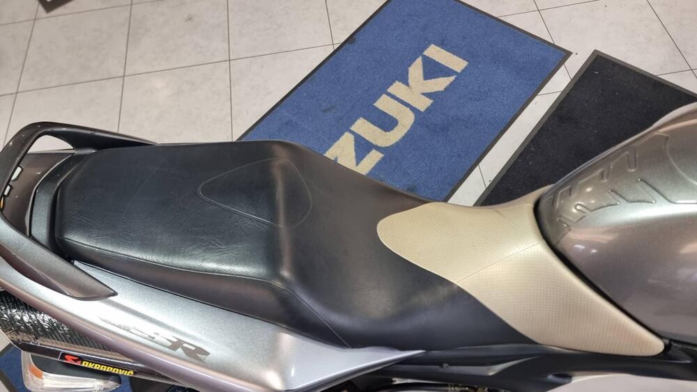 Suzuki GSR 600 (2006 - 11) (9)